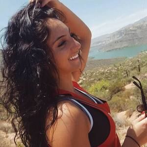 Meet your Posher, Jenna